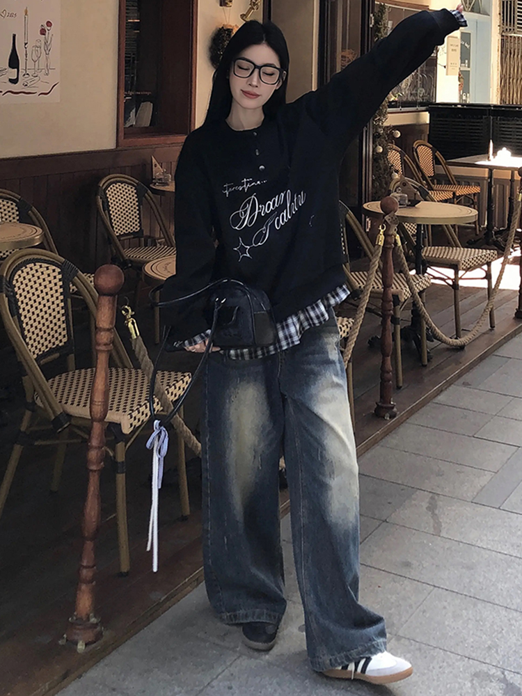 Sweat-shirt femme style rétro  - Streetwear Brands Of The Year 2025 avis et prix