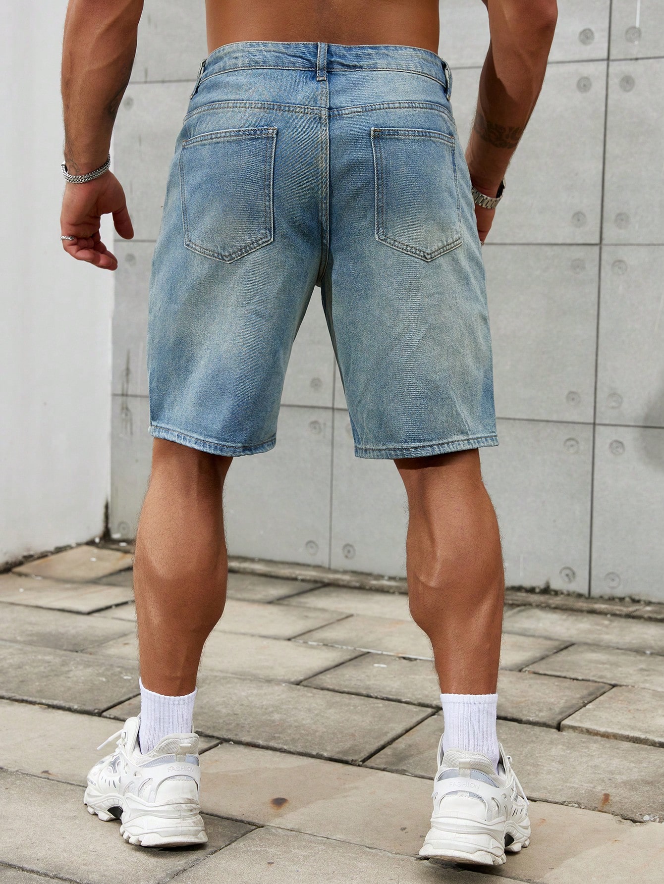 Short en jean déchiré pour hom - Streetwear Clothing Brand avis et prix